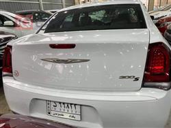 کرایسلەر 300